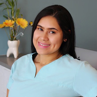 Karina – Dental Assistant